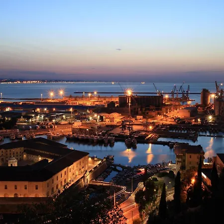 Apartamento A Stone's Throw From The Sea Numana